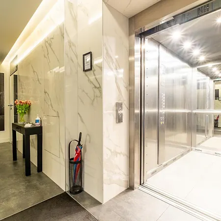 Апартаменти Lux Old Town - Polwiejska 47 Познань