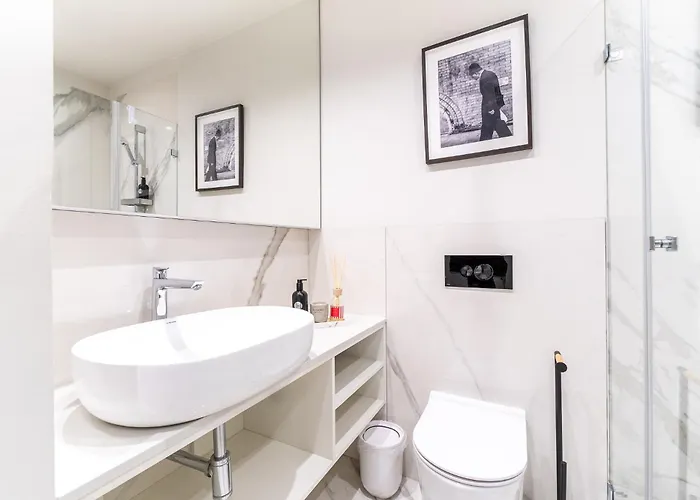 Lux Old Town - Półwiejska 47 Poznan