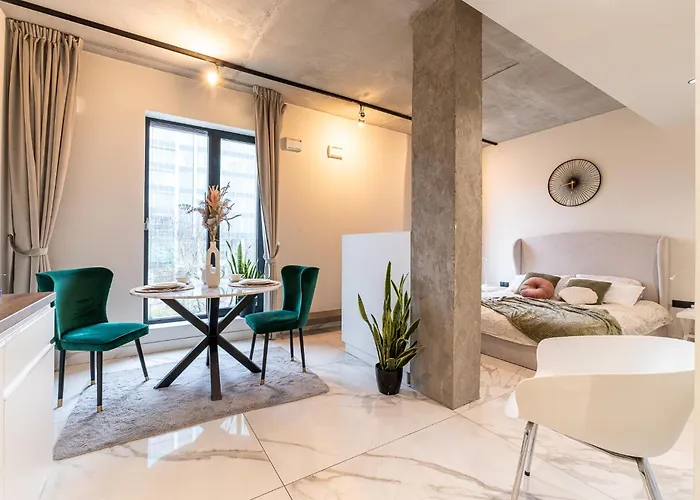 Lux Old Town - Półwiejska 47 *